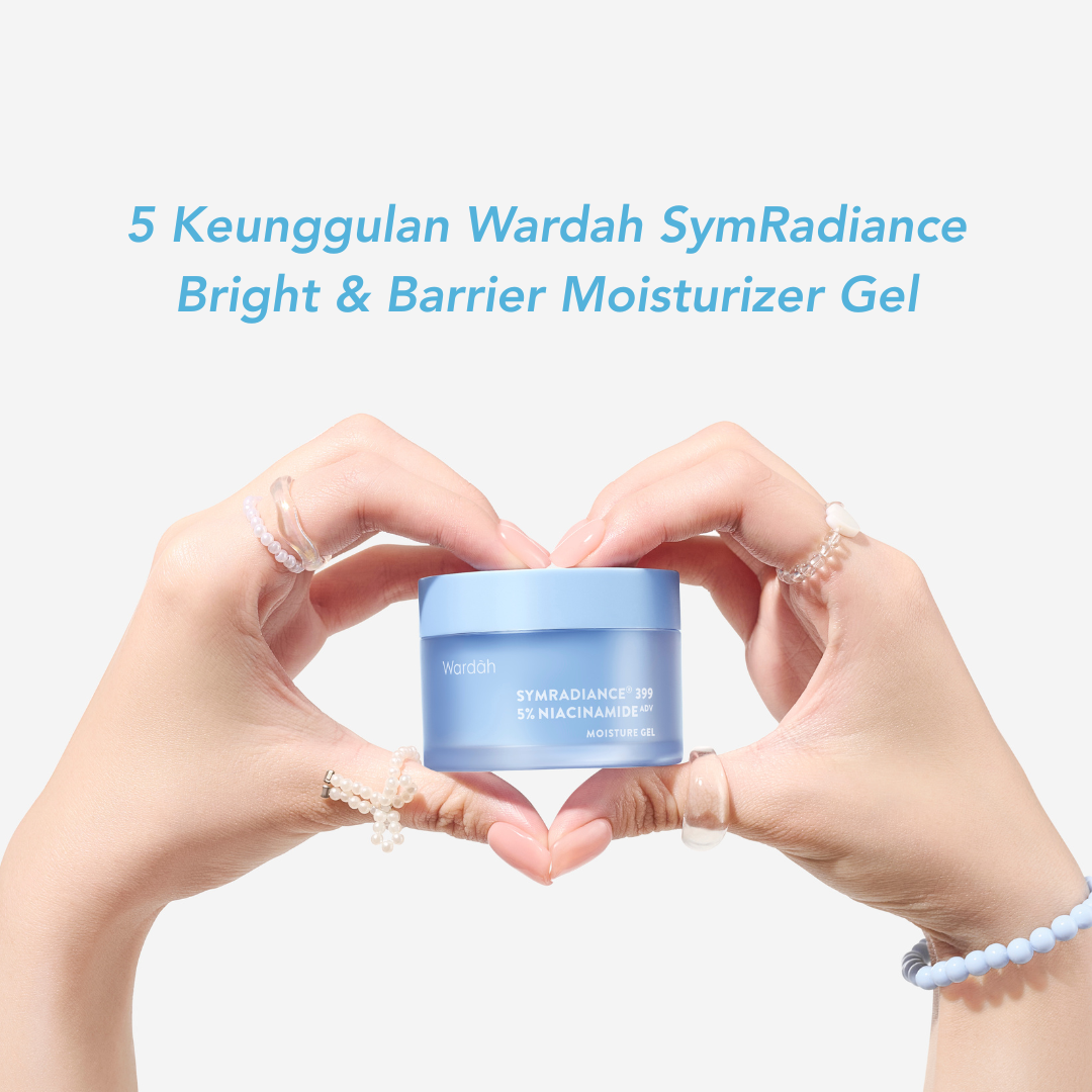 Kedua tangan yang memegang produk Wardah SymRadiance Bright & Barrier Moisture Gel Kedua tangan yang memegang produk Wardah SymRadiance Bright & Barrier Moisture Gel